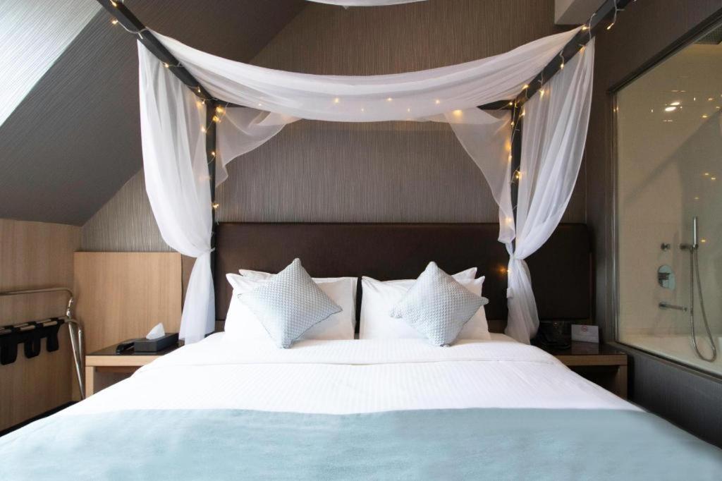 Hotel Nuve Stellar Singapore Bagian luar foto